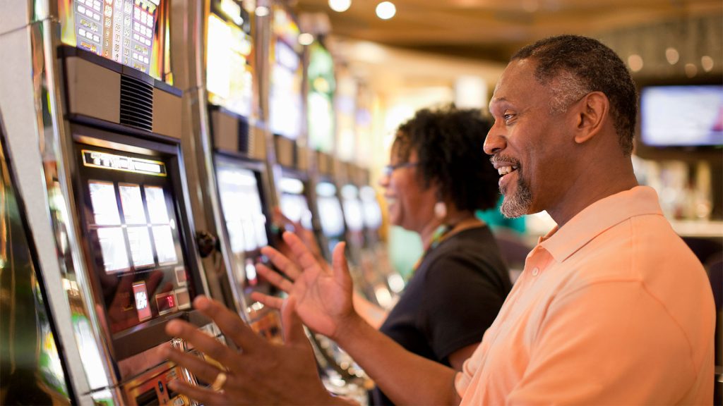 Playing Online Slot Games 